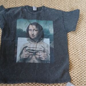 Caribbean Gray Graphic Tee - Short Sleeve